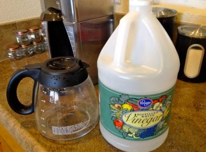 How to clean a coffee maker with vinegar