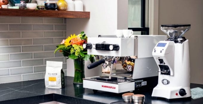 The 13 Best Espresso Machines Under 700 | Reviews 2023