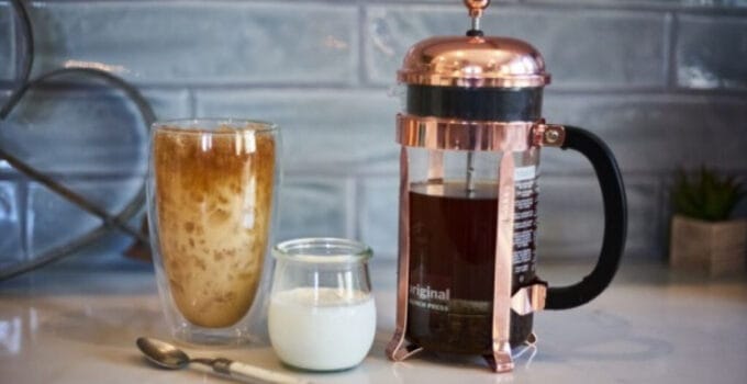 10 Best Coffee Makers For Making Iced Coffee | Reviews 2024